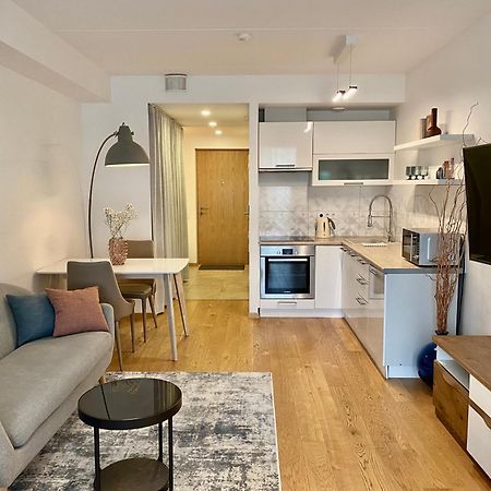 Cozy Home Apartment - Tallinn City Center Esterno foto
