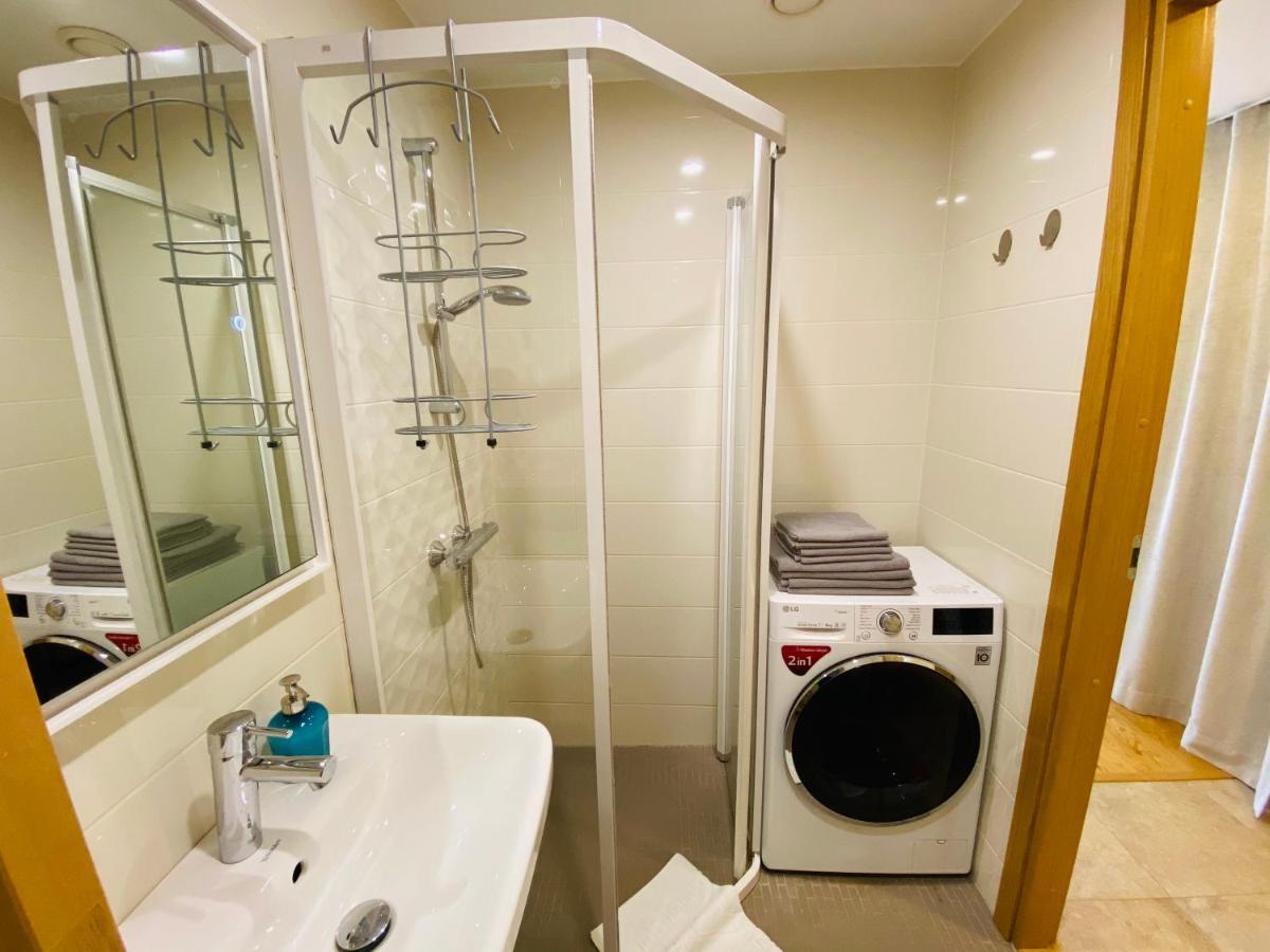 Cozy Home Apartment - Tallinn City Center Esterno foto